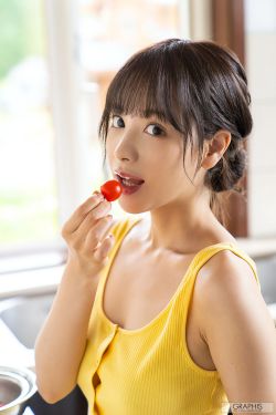 小美眉洗澡